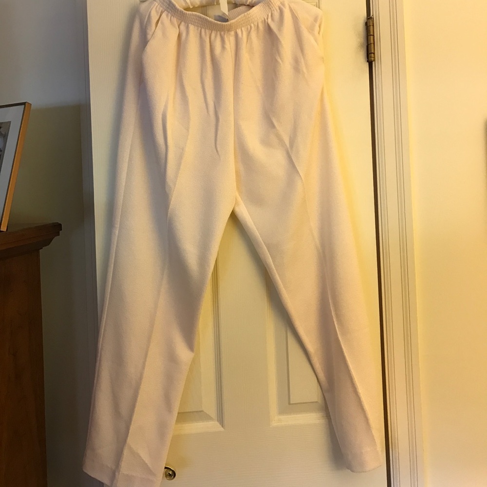 Women's Alfred Dunner Cream Pants